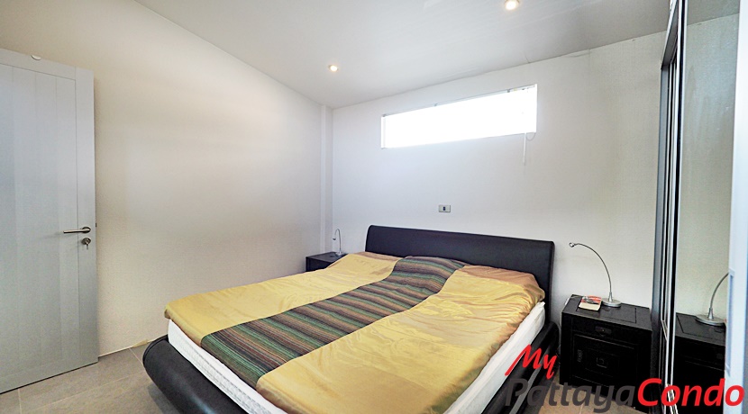 Boutique Garden Pool Villas Jomtien House For Sale - HJCTD01