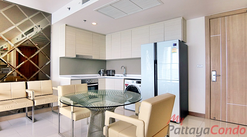 Riviera Wong Amat Condo For Sale - RW10