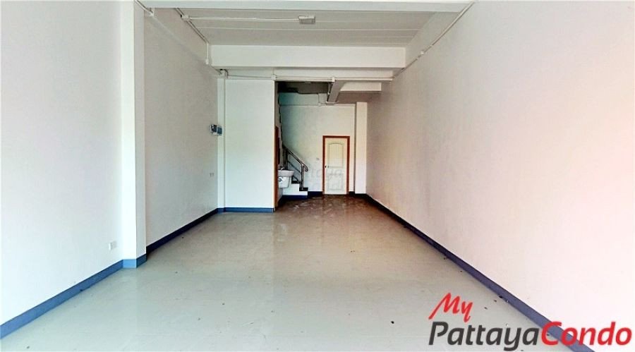 Private Townhouse Huay Yai Pattaya For Sale - HE0008