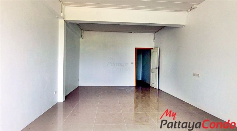 Private Townhouse Huay Yai Pattaya For Sale - HE0008