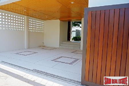 Three-bedroom detached private villa in popular Rawai residential area