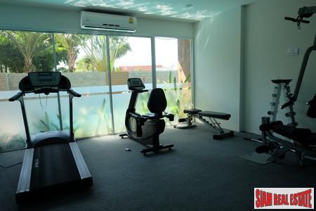Chic Condo | Large Sea View Studio Condo for Sale in North Karon