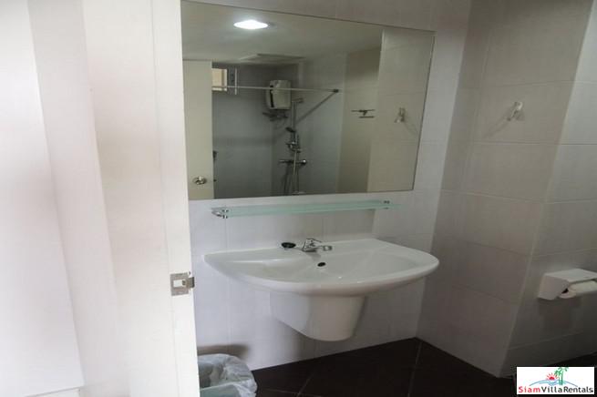 Condo One X | Large One Bedroom Condo for Rent on the Top Floor, Sukhumvit 26-20