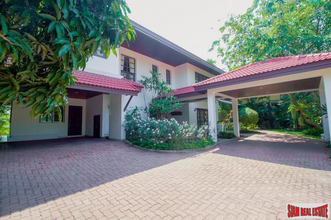 Lakeside Villa 1 | Modern Three Bedroom Home Surrounding in a Park-Like Setting, Bang Na, Bangkok