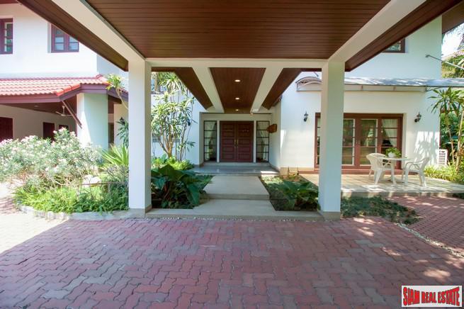 Lakeside Villa 1 | Modern Three Bedroom Home Surrounding in a Park-Like Setting, Bang Na, Bangkok