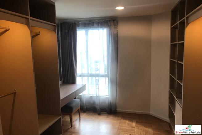 Bangkok Garden | Extra Large Three Bedroom Service Apartment for Rent in Chong Nonsi