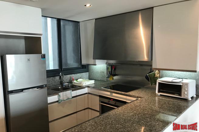 The Met | Modern and Bright Two Bedroom Condo with City Views in Chong Nonsi-19