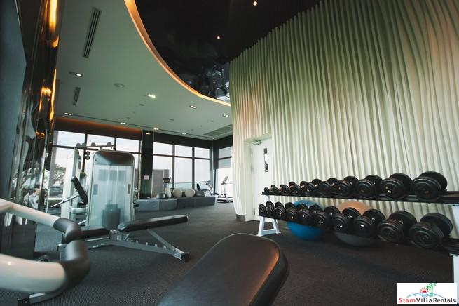 Rhythm Sukhumvit 44/1 | Spectacular City Views from this One Bedroom Condo in Phra Khanong