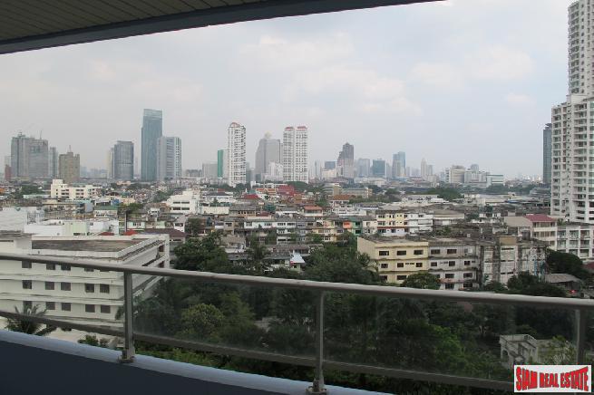 Anandpura Riverside Hotel