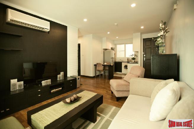 Baan Siri Sukhumvit 13 | Elegant Two Bedroom Condo Located in a Low-Rise Building with City Views Near BTS Nana