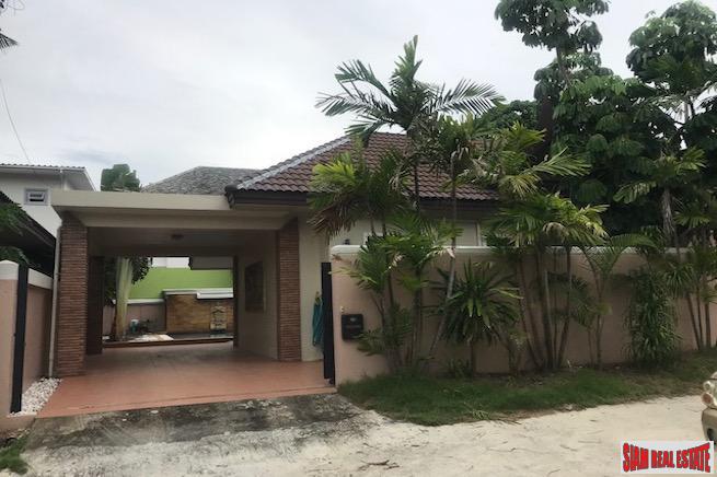 Large Two Bedroom Pool Villa in the Convenient Saiyuan Area of Rawai
