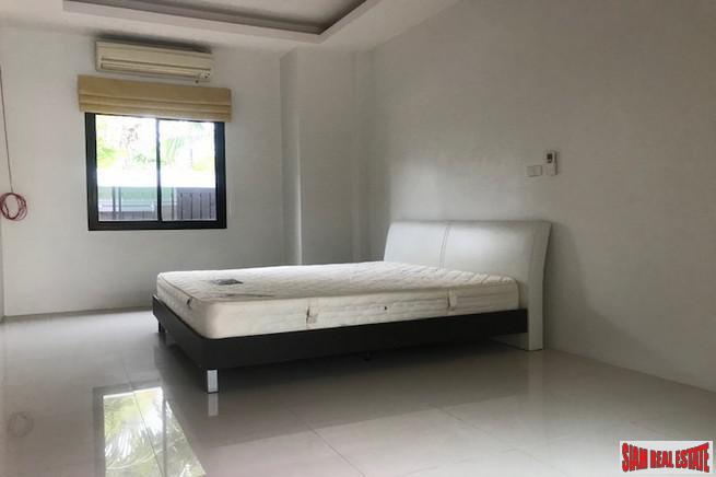 Large Two Bedroom Pool Villa in the Convenient Saiyuan Area of Rawai