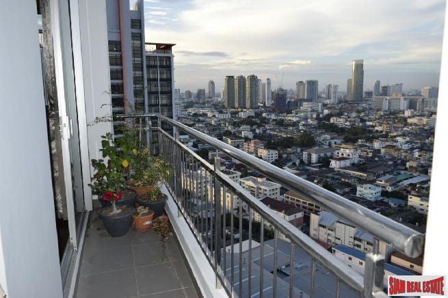 The Key Sathorn Charoenraj