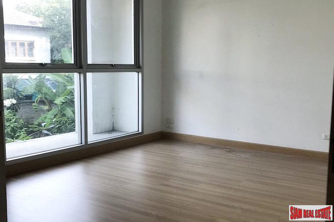 The Niche Sukhumvit 49 | Sunny One Bedroom for Sale in a Phrom Phong Low Rise Condo-5