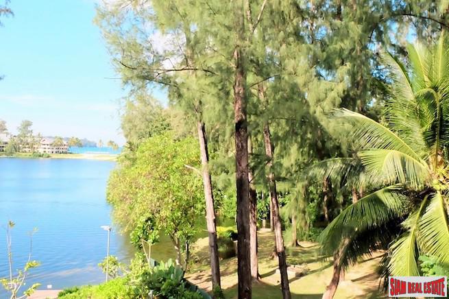 Cassia Residence | Peaceful Lagoon Views from the One Bedroom Laguna Condo for Sale
