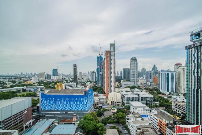 Noble Reveal | Two Bedroom Ekkamai Condo for Sale on High Floor with 270 Degree View of the City
