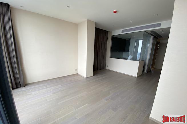The ESSE Asoke | Excellent Two Bedroom Condo for Sale on the 39th Floor - Last Chance, Special Price !-12