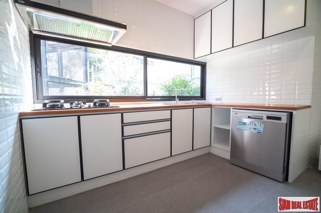 Baan Pridi Banomyong Sukhumvit 71