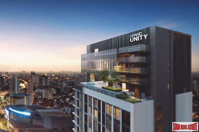 New Luxury High-Rise Newly Completed Next to BTS at Ratchayothin, Chatuchak - 2 Bed Corner Units