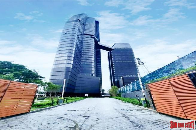 Nearing Completion is this Luxury High-Rise Condo Close to Thong Lor BTS by Leading Thai Developers - 2 Bed Units - 7% Discount!-11