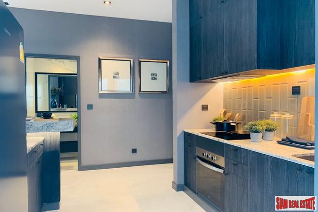 Luxury 4 Bed Show House for Sale in Exclusive Estate with Clubhouse at Bangchak Sukhumvit, close to BTS Phunnawithee-5
