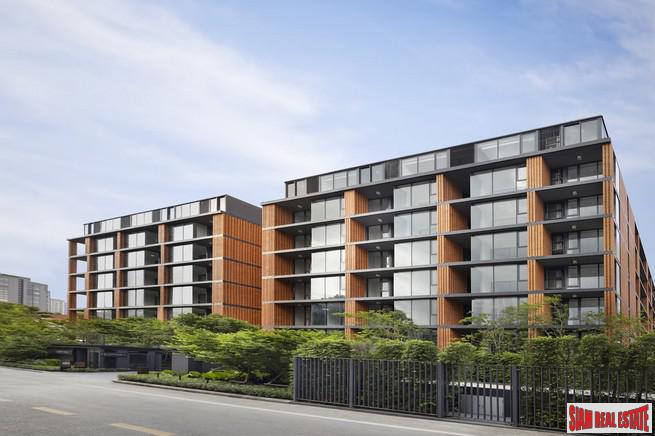 Newly Completed High Quality Low-Rise Condo with Excellent Facilities close to BTS Ekkamai - 2 Bed Units-3