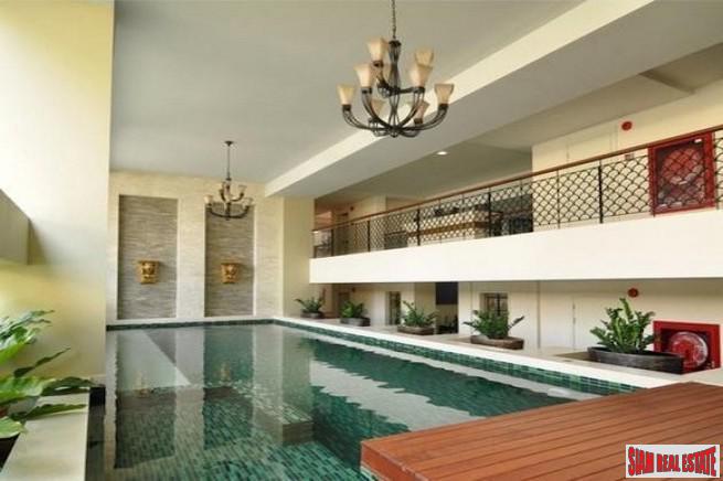 Baxtor Condominium | Unique One Bedroom Ari Penthouse Condo for Sale in a Pet Friendly Building