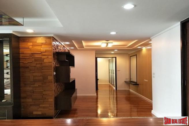 Avenue 61 Condominium | Spacious Contemporary Two Bedroom Low Rise Condo for Sale in a Quiet Area of Thonglor-5