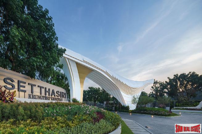 Modern Luxury Villa Estate by Leading Thai Developers at Krungthep Kreetha - 5 Bed Homes-4