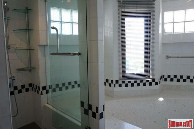 Kallista Mansion | Large Luxury Three Bedroom + Maids Room in Well Maintained Nana Property - Pet Friendly!-11