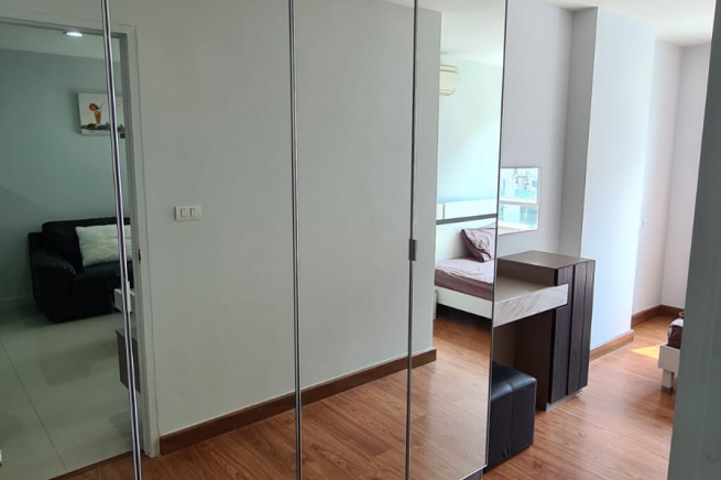 [email protected] | Newly Renovated 38 sqm One Bedroom Condo for Sale-4