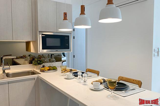 Cassia Residences | Bright Two Bedroom Condo with Lagoon Views for Sale in Laguna