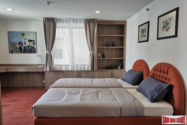 Las Colinas | Elegant & Spacious Two Bedroom Condo for Rent in Asoke-3
