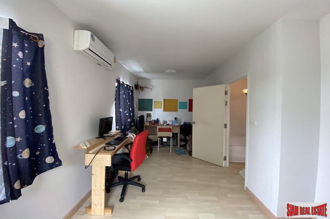 The Connect 35 | Large Two Bedroom Bright & Comfortable Townhouse for Sale in Phatthanakan-17
