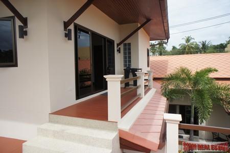 Tropical Three Bedroom House with Private Pool in Rawai-11